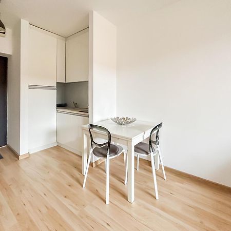 Garden Apartment - Herastrau Park 3Min Walk Bucarest Exterior foto